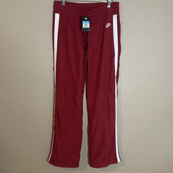 NWT Nike Track Pants-Windbreaker-Loose Baggy Fit-Size medium - Picture 1 of 4